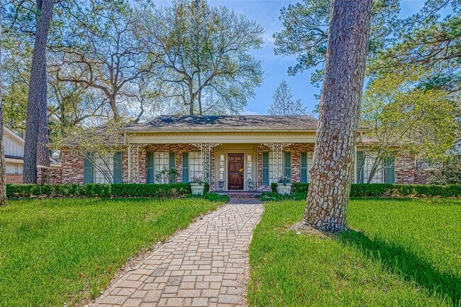 Foto del edificio - 12419 Huntingwick Dr
