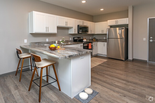 The Emerald Apartments & Townhomes