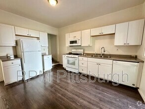 Building Photo - 828 Walbridge St