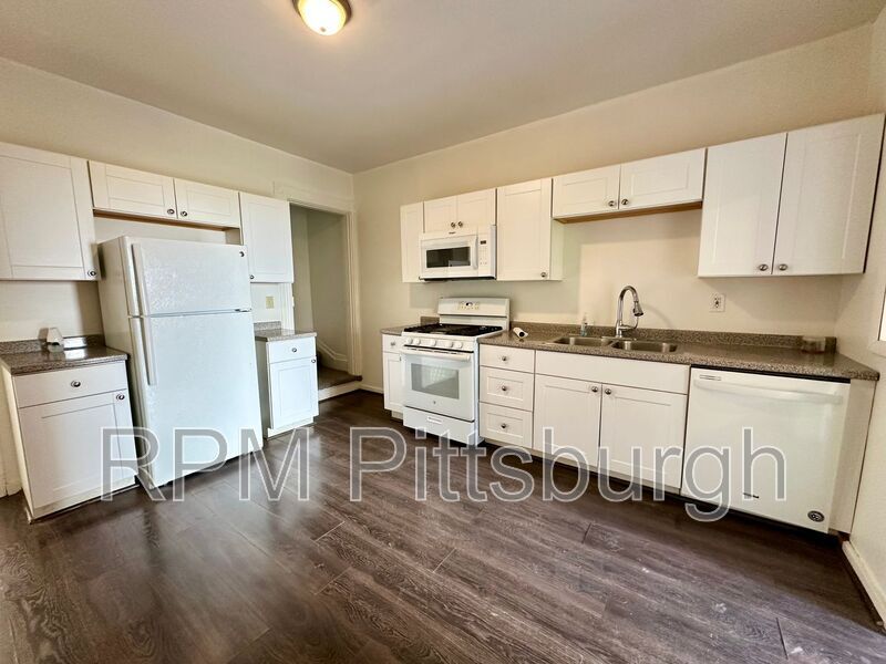 Foto principal - 828 Walbridge St