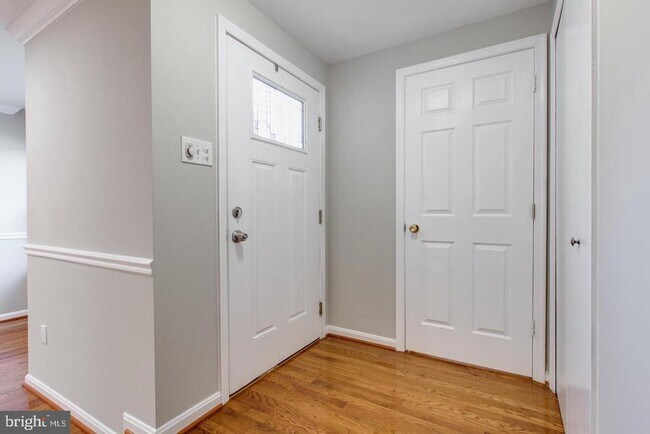 Foto del edificio - 3406 Orange Grove Ct