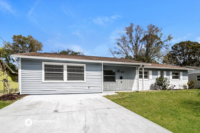 Foto principal - 3227 Wallington Dr