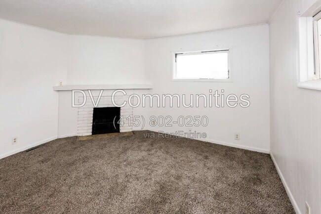 Foto del edificio - 54 E 220th St