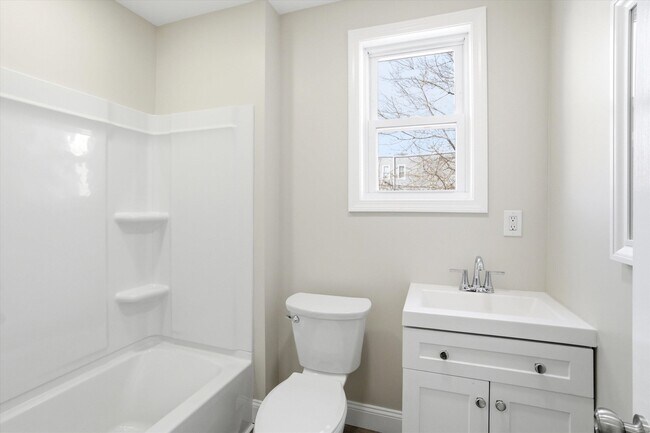 Foto del edificio - 254 Auburn St