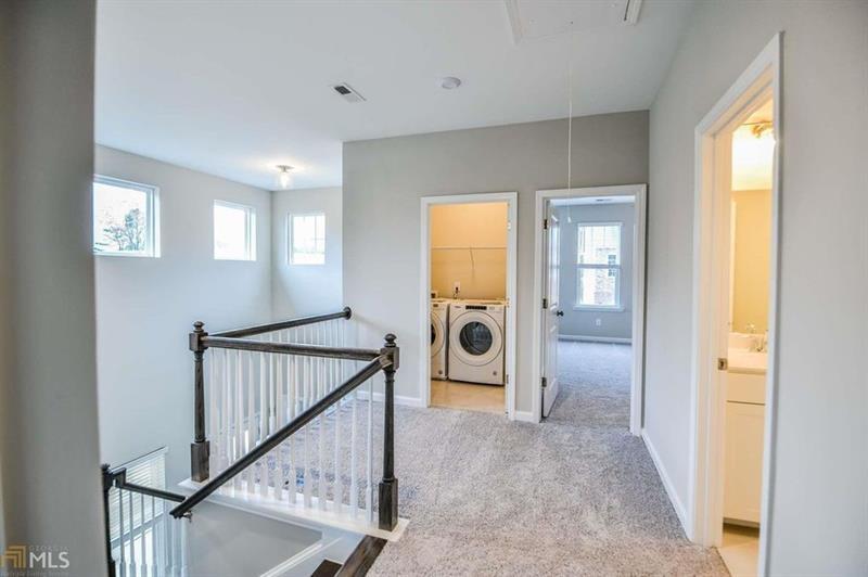Foto principal - 2360 Towne Lake Pkwy