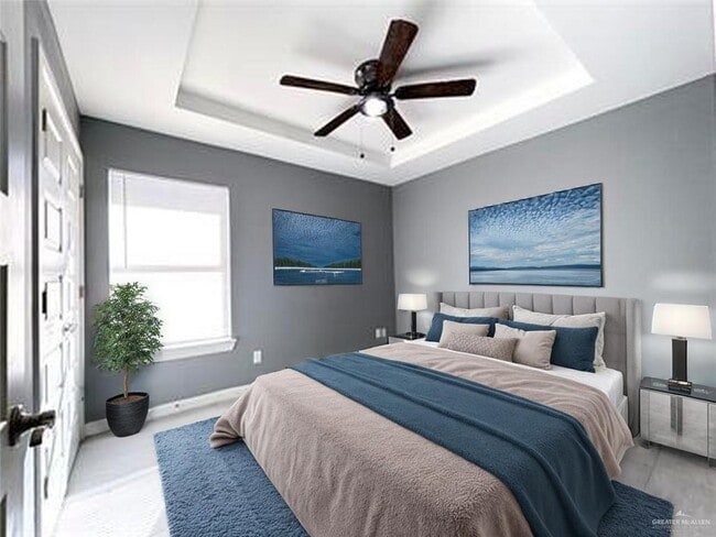 Foto del edificio - 8 W Harrison Ave