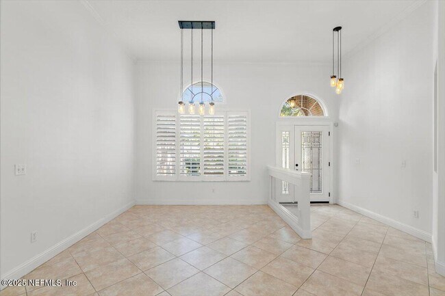 Foto del edificio - 4126 Richmond Park Dr E