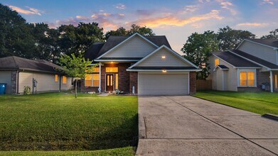 Building Photo - 16453 Ryan Guinn Way