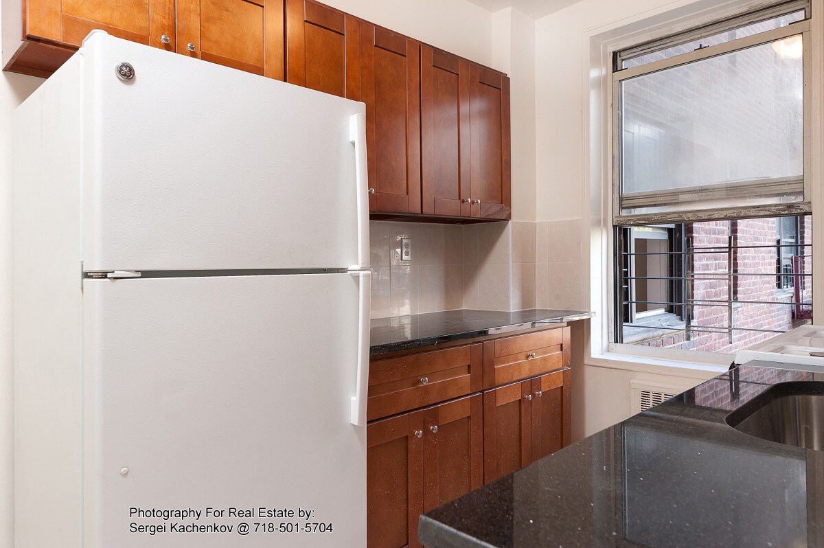 Foto principal - 65-10 108th St