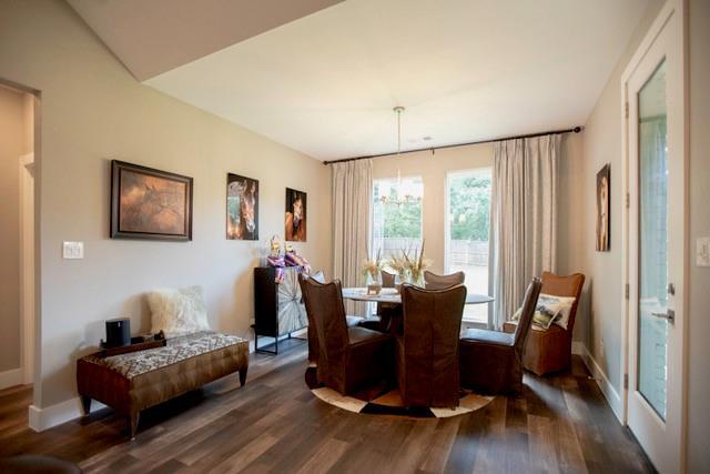 Foto del edificio - 176 Lakeview Cir