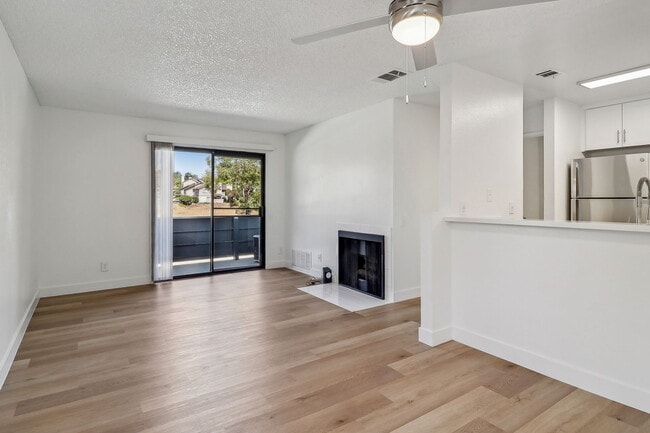 Building Photo - Calavo