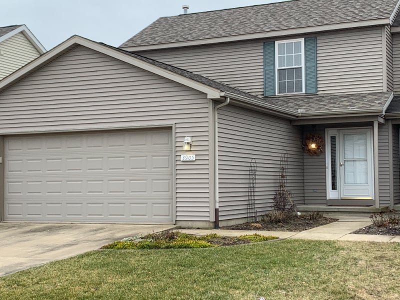 3905 Balmoral Dr, Champaign, IL 61822 Townhome Rentals in Champaign