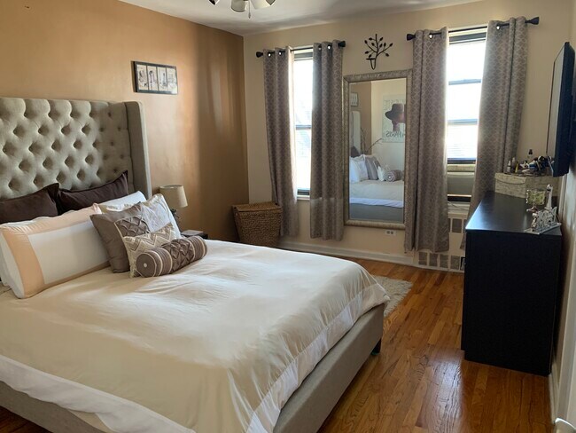 Habitación 2 - 9040 Fort Hamilton Pky