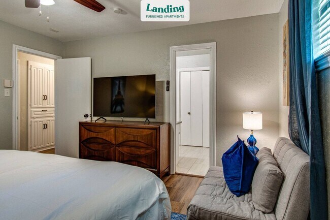 Foto del edificio - 2728 Chadwick Dr