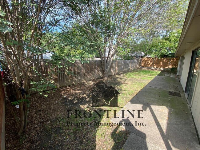 Building Photo - 6816 Fire Hill Dr