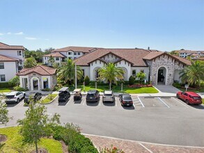 Building Photo - Legacy at Oakwood Landing