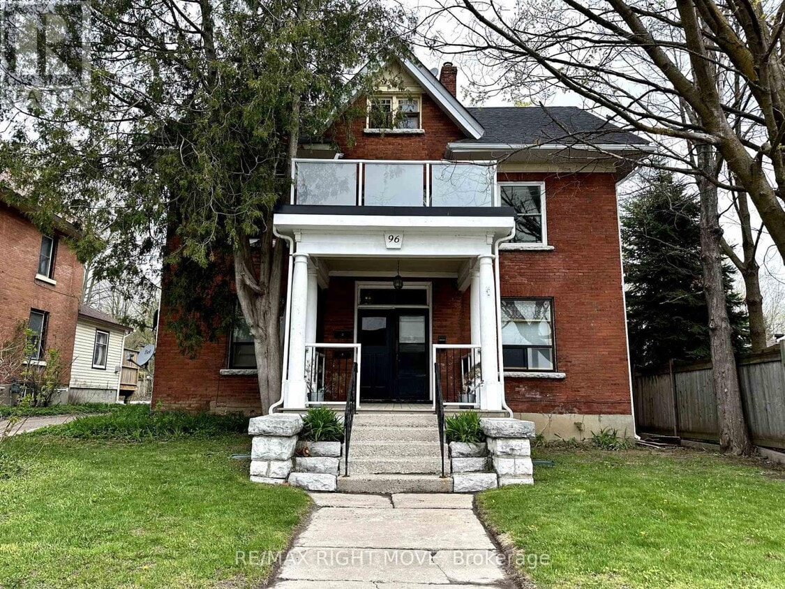 Primary Photo - 96 Neywash St