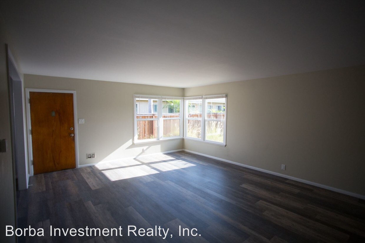 Foto principal - 4554 N Lakewood Blvd