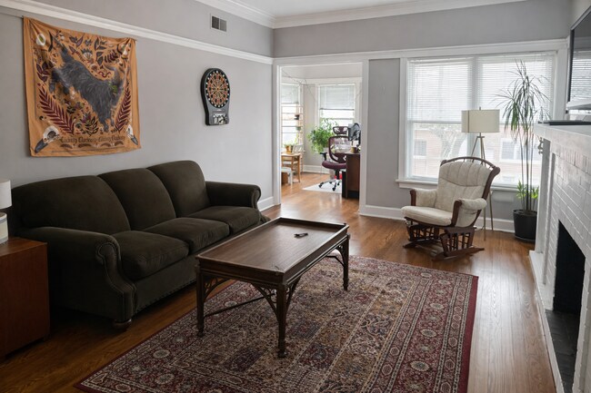 Foto del edificio - 6656 N Newgard Ave