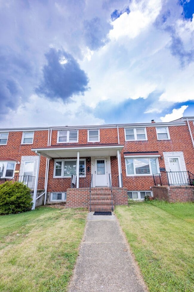 Building Photo - Charming 3 Bedroom Townhome in Halethorpe!