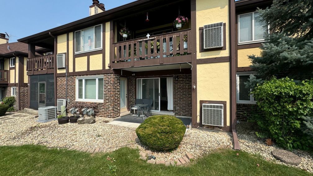 Primary Photo - 15630 Orlan Brook Dr