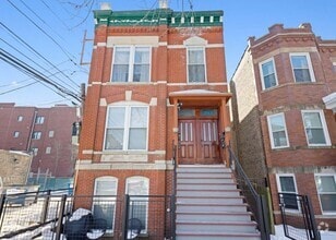 Building Photo - 2013 W Moffat St