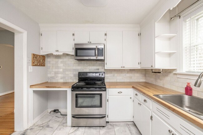 Foto del edificio - Charming Ranch Home Near Richmond City Center