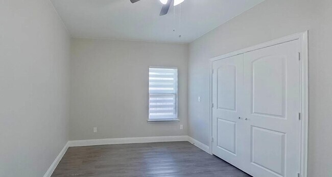 Foto del edificio - Spacious, Stylish, and Simply Perfect — 4 Bedroom Home