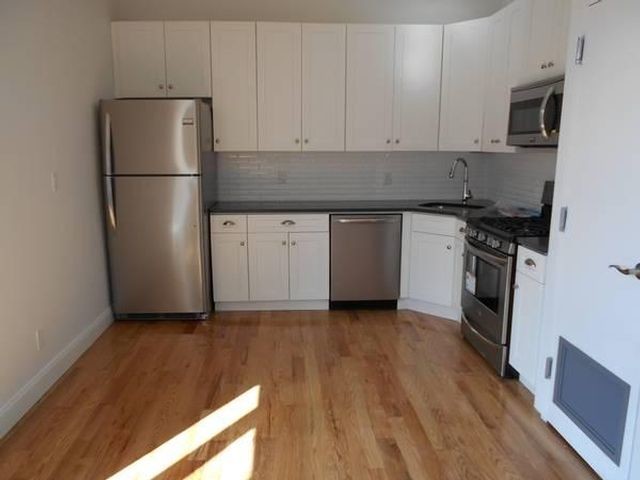 Primary Photo - 3093 38th St