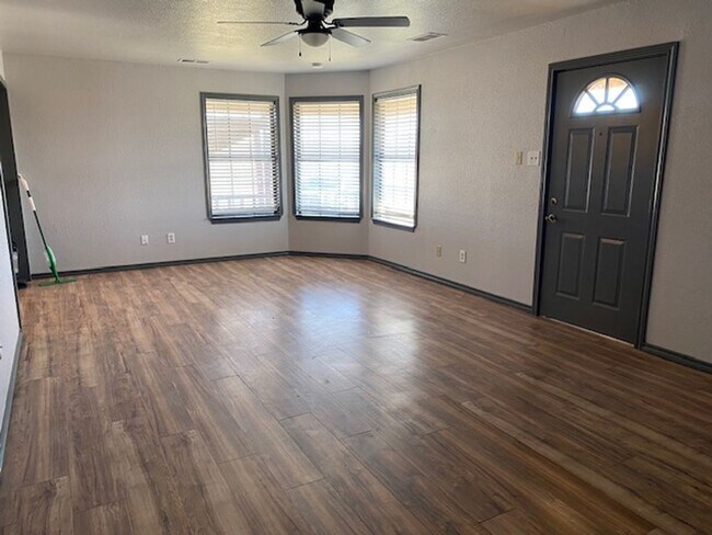 Building Photo - 3160 CR 2152- Caddo Mills House on 10 acres