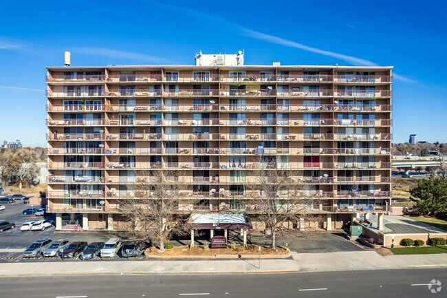 Foto del edificio - University Park Tower