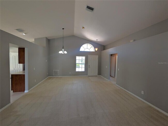 Foto del edificio - 31404 Philmar Ln