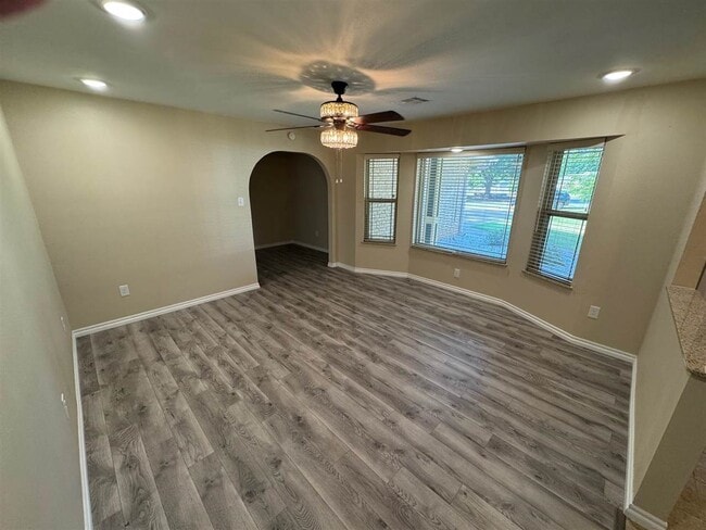 Building Photo - 141 Foxfire Rd