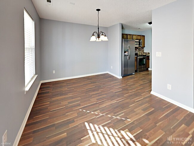 Building Photo - 9352 Golden Pond Dr