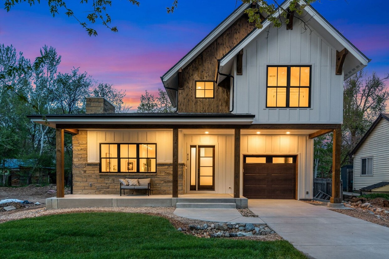 Primary Photo - Brand-New Stunning Custom Home in Ideal Ol...