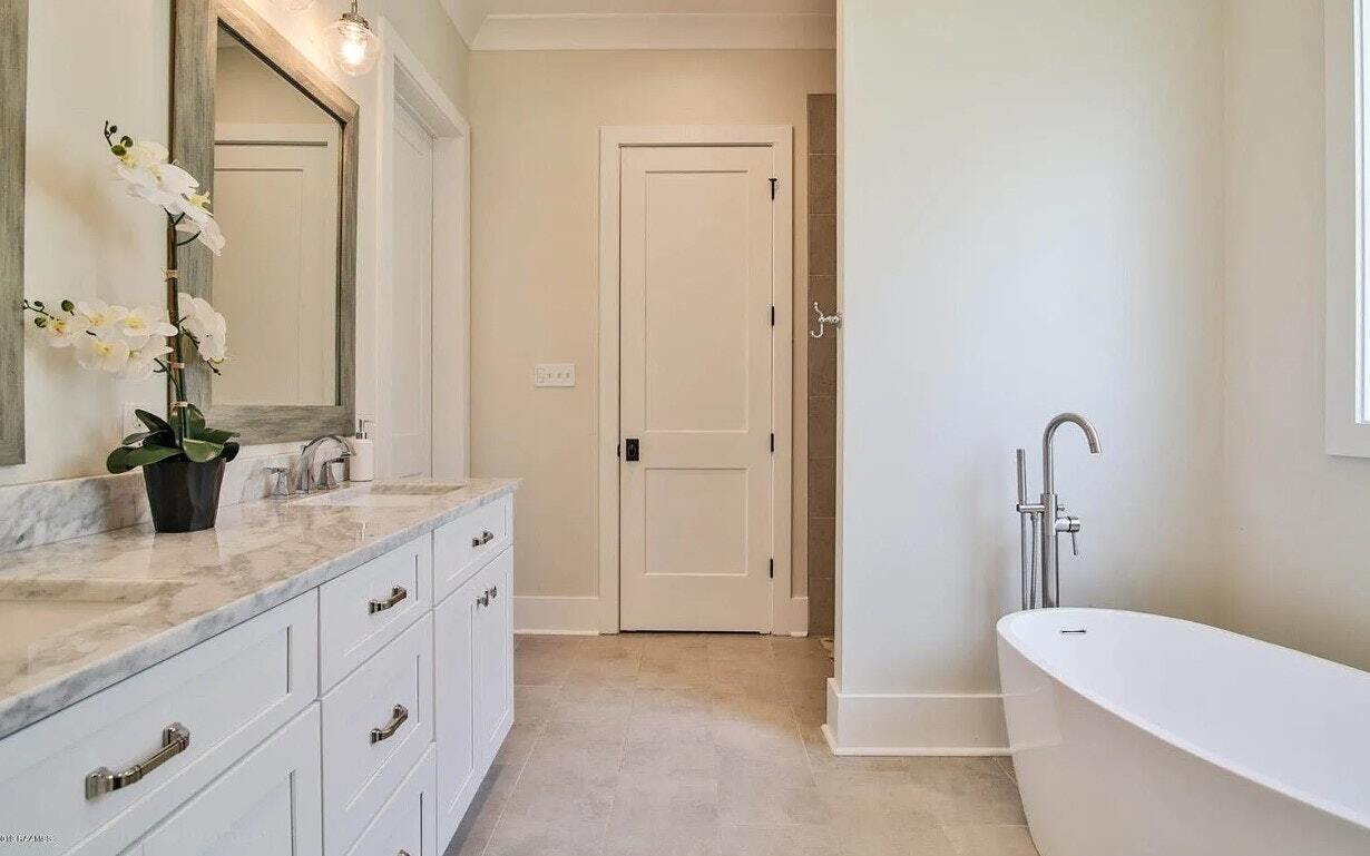 Foto principal - 304 Catalina Ln