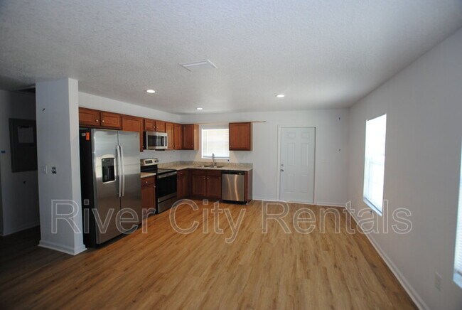 Foto del edificio - 6310 Alliance Ave