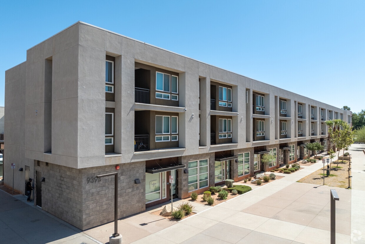 Primary Photo - Courson Arts Colony - East