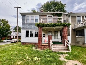 Building Photo - 4158 Mayfield Dr