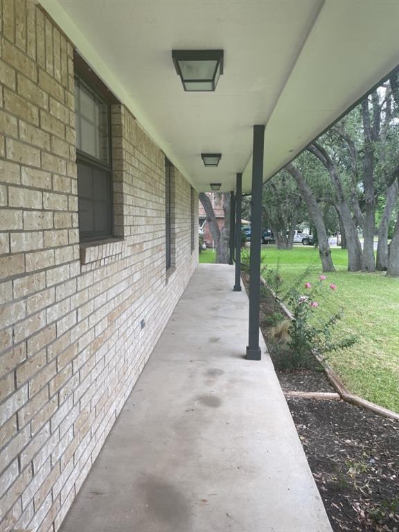 Foto del edificio - 601 Tyrone Dr