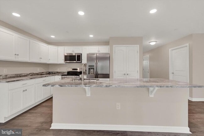 Building Photo - 13918 Patriot Way