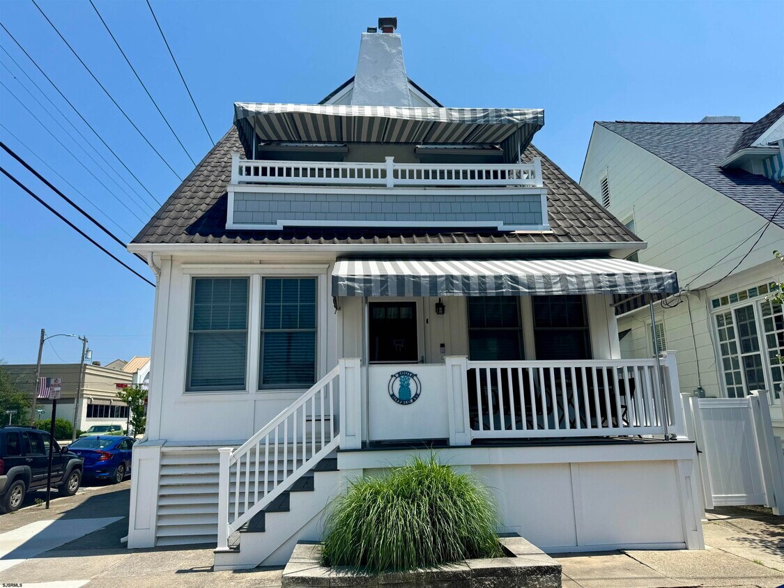 Primary Photo - 1 S Buffalo Ave