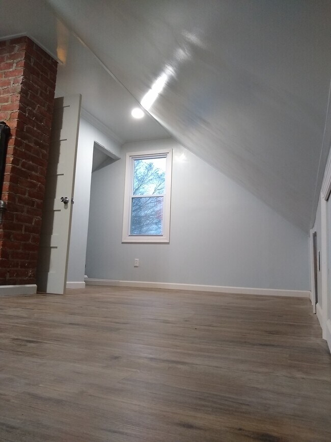 11638 Berwyn, Redford Charter Township, MI 48239 House Rental in