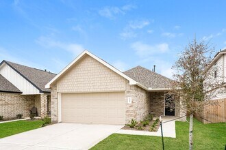 Building Photo - 3045 Wood Lily Dr