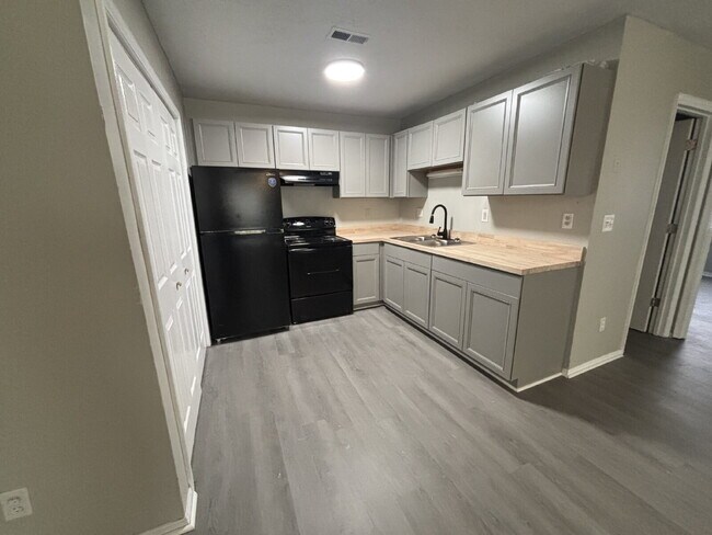 Foto del edificio - Newly Renovated 2-Bedroom Retreat in Jaspe...