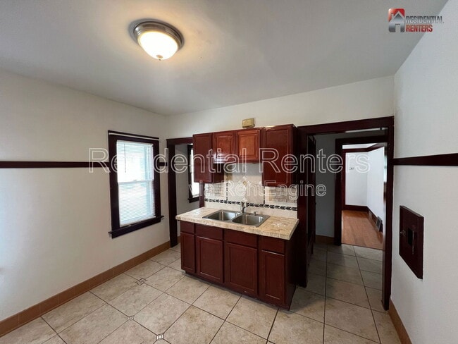Foto del edificio - 2730 N 47th St