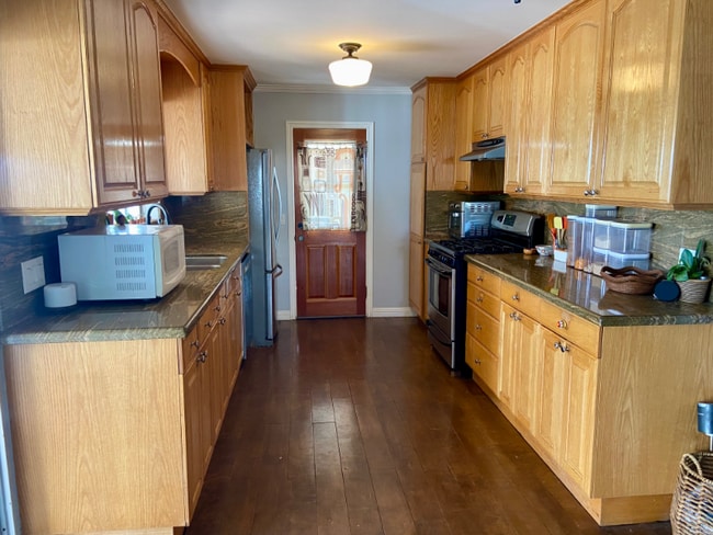 Building Photo - 1519 Tibidabo Dr
