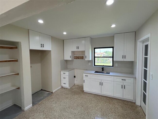 Foto del edificio - 2020 SW 127th Ct