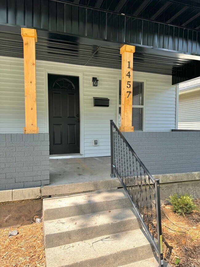 Foto del edificio - Charming & Fully Remodeled 2-Bed Gem – Your Perfect Home Awaits!