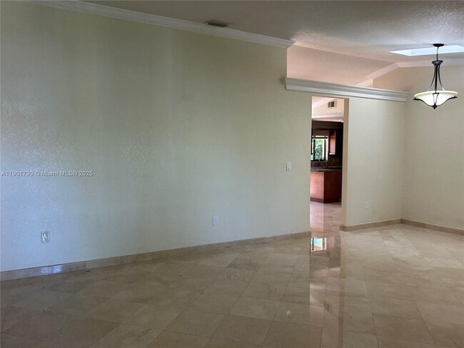 Foto del edificio - 14670 SW 49th St